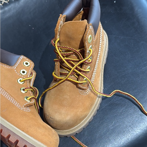 Timberland used size 8  boy - Picture 3 of 8
